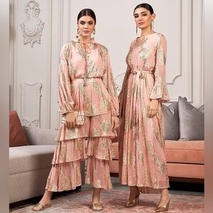 Choice by‎ Riva BNWT gold foil jaquard pink dress.